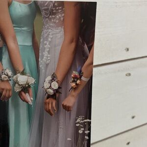 Prom dress size 6, plenty of length, slight train.